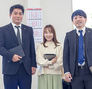 採用情報